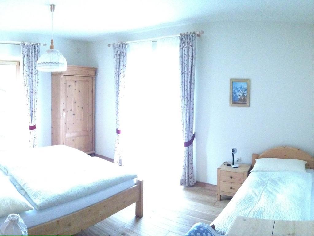 モングエルフォPlatzerhofアパートメント 部屋 写真